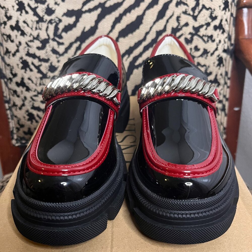 Zaynsia Womens Black & Red Platform Chain Loafers